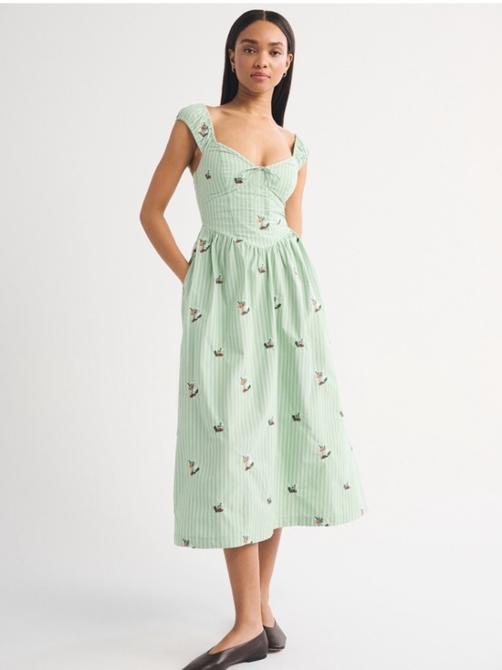 Abercrombie & Fitch Dresses & Skirts - Abercrombie Bra-Free Drop Waist Dress